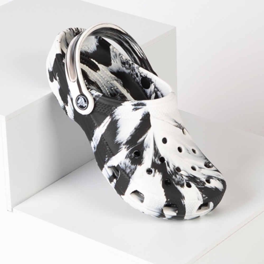 Marble Crocs